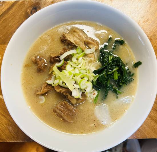 Beef Brisket Soup Noodle Spinach红烧牛腩面